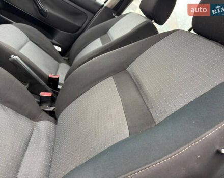 Сірий Фольксваген Гольф, об'ємом двигуна 1.4 л та пробігом 197 тис. км за 4350 $, фото 22 на Automoto.ua