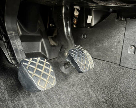 Серый Фольксваген Гольф, объемом двигателя 1.6 л и пробегом 170 тыс. км за 5200 $, фото 22 на Automoto.ua