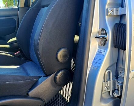 Серый Фольксваген Гольф, объемом двигателя 1.4 л и пробегом 247 тыс. км за 4600 $, фото 4 на Automoto.ua