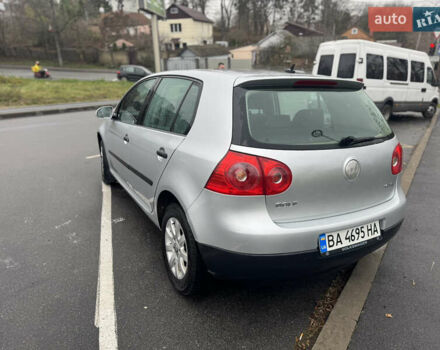 Серый Фольксваген Гольф, объемом двигателя 1.6 л и пробегом 260 тыс. км за 4200 $, фото 10 на Automoto.ua