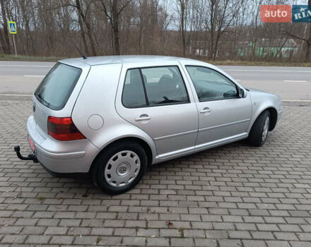 Серый Фольксваген Гольф, объемом двигателя 1.6 л и пробегом 226 тыс. км за 5250 $, фото 33 на Automoto.ua