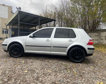 Серый Фольксваген Гольф, объемом двигателя 1.6 л и пробегом 300 тыс. км за 3350 $, фото 5 на Automoto.ua