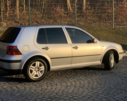 Серый Фольксваген Гольф, объемом двигателя 1.4 л и пробегом 255 тыс. км за 4000 $, фото 3 на Automoto.ua