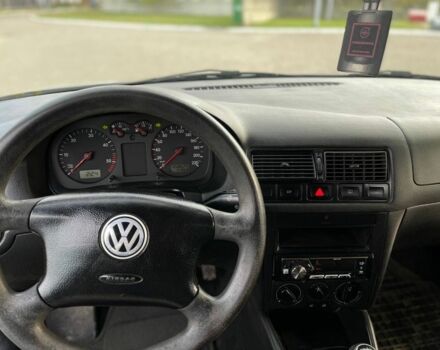 Серый Фольксваген Гольф, объемом двигателя 1.9 л и пробегом 337 тыс. км за 1750 $, фото 20 на Automoto.ua