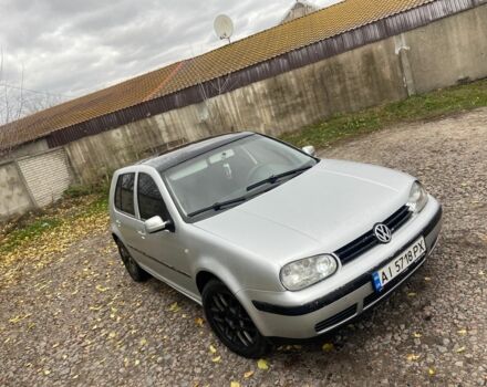 Серый Фольксваген Гольф, объемом двигателя 1.6 л и пробегом 300 тыс. км за 3350 $, фото 1 на Automoto.ua