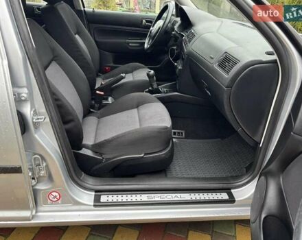 Сірий Фольксваген Гольф, об'ємом двигуна 1.6 л та пробігом 194 тис. км за 4999 $, фото 61 на Automoto.ua