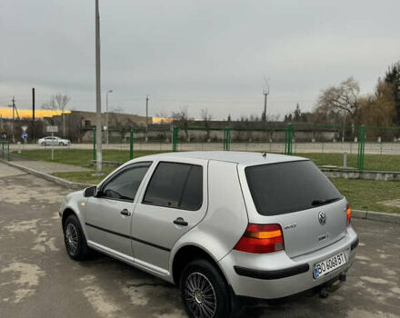 Серый Фольксваген Гольф, объемом двигателя 1.6 л и пробегом 280 тыс. км за 3799 $, фото 4 на Automoto.ua