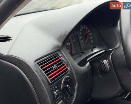 Сірий Фольксваген Гольф, об'ємом двигуна 1.4 л та пробігом 197 тис. км за 4350 $, фото 24 на Automoto.ua