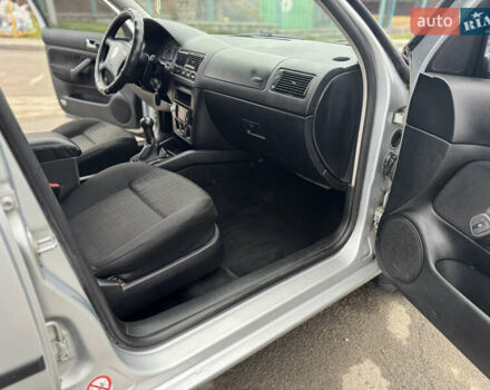 Серый Фольксваген Гольф, объемом двигателя 1.6 л и пробегом 280 тыс. км за 3799 $, фото 15 на Automoto.ua