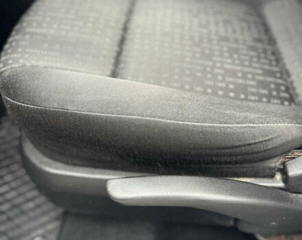 Серый Фольксваген Гольф, объемом двигателя 1.6 л и пробегом 280 тыс. км за 3799 $, фото 19 на Automoto.ua