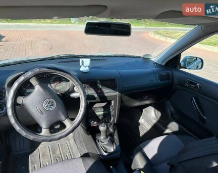 Серый Фольксваген Гольф, объемом двигателя 1.6 л и пробегом 275 тыс. км за 4500 $, фото 9 на Automoto.ua