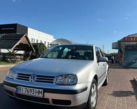 Серый Фольксваген Гольф, объемом двигателя 1.6 л и пробегом 275 тыс. км за 4500 $, фото 6 на Automoto.ua