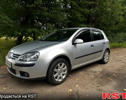 Серый Фольксваген Гольф, объемом двигателя 1.6 л и пробегом 221 тыс. км за 5200 $, фото 1 на Automoto.ua