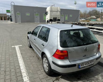 Серый Фольксваген Гольф, объемом двигателя 1.6 л и пробегом 200 тыс. км за 4600 $, фото 5 на Automoto.ua