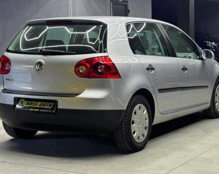 Фольксваген Гольф 2003 в Черновцах на Automoto.ua Серый Фольксваген Гольф, объемом двигателя 1.4 л и пробегом 184 тыс. км за 5300 $, фото 5 на Automoto.ua