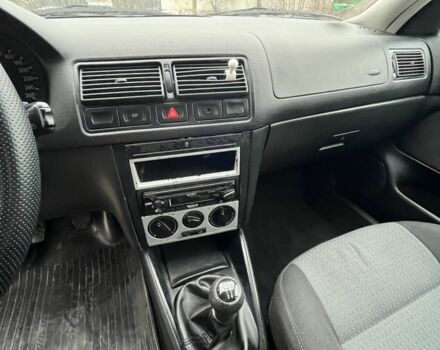 Сірий Фольксваген Гольф, об'ємом двигуна 1.9 л та пробігом 257 тис. км за 4450 $, фото 13 на Automoto.ua