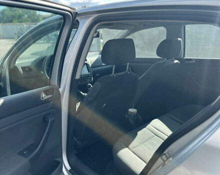 Фольксваген Гольф 2004 в Запорожье на Automoto.ua Серый Фольксваген Гольф, объемом двигателя 1.4 л и пробегом 220 тыс. км за 5300 $, фото 46 на Automoto.ua