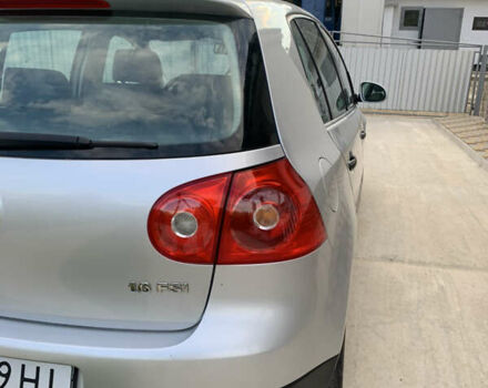 Серый Фольксваген Гольф, объемом двигателя 1.6 л и пробегом 202 тыс. км за 5600 $, фото 2 на Automoto.ua