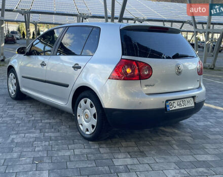 Серый Фольксваген Гольф, объемом двигателя 1.6 л и пробегом 214 тыс. км за 5670 $, фото 6 на Automoto.ua