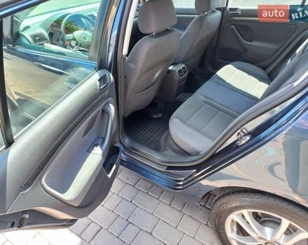 Серый Фольксваген Гольф, объемом двигателя 1.6 л и пробегом 203 тыс. км за 5200 $, фото 11 на Automoto.ua