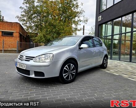 Серый Фольксваген Гольф, объемом двигателя 1.6 л и пробегом 235 тыс. км за 4350 $, фото 1 на Automoto.ua