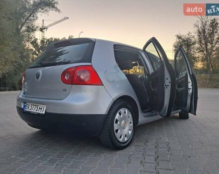 Серый Фольксваген Гольф, объемом двигателя 1.6 л и пробегом 277 тыс. км за 5500 $, фото 28 на Automoto.ua