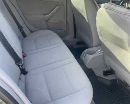 Серый Фольксваген Гольф, объемом двигателя 1.9 л и пробегом 380 тыс. км за 6000 $, фото 4 на Automoto.ua