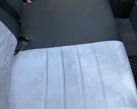 Серый Фольксваген Гольф, объемом двигателя 1.6 л и пробегом 220 тыс. км за 5200 $, фото 7 на Automoto.ua