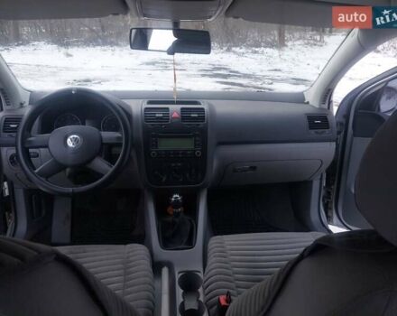 Сірий Фольксваген Гольф, об'ємом двигуна 1.6 л та пробігом 188 тис. км за 5800 $, фото 18 на Automoto.ua