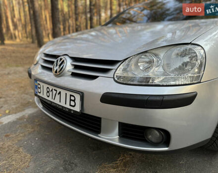 Фольксваген Гольф 2004 в Полтаве на Automoto.ua Серый Фольксваген Гольф, объемом двигателя 1.6 л и пробегом 260 тыс. км за 5500 $, фото 12 на Automoto.ua