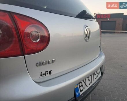 Серый Фольксваген Гольф, объемом двигателя 1.6 л и пробегом 277 тыс. км за 5500 $, фото 4 на Automoto.ua