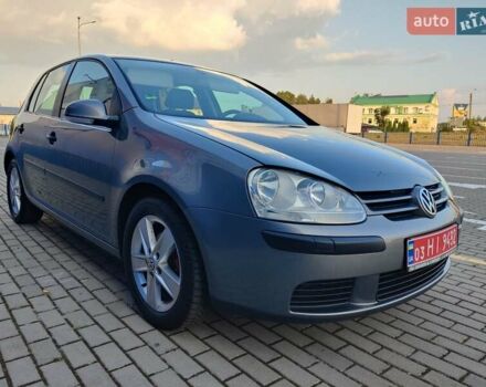 Сірий Фольксваген Гольф, об'ємом двигуна 1.6 л та пробігом 203 тис. км за 6850 $, фото 1 на Automoto.ua
