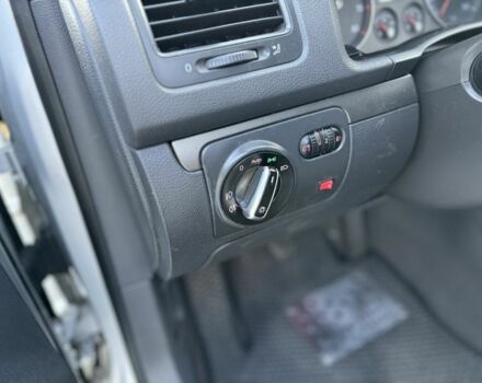 Серый Фольксваген Гольф, объемом двигателя 1.6 л и пробегом 290 тыс. км за 4999 $, фото 22 на Automoto.ua