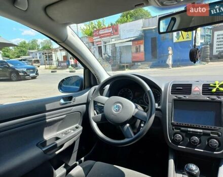 Серый Фольксваген Гольф, объемом двигателя 1.6 л и пробегом 203 тыс. км за 5200 $, фото 7 на Automoto.ua