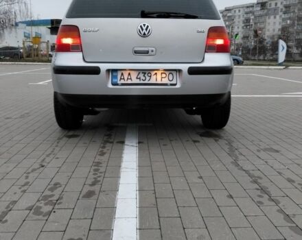 Серый Фольксваген Гольф, объемом двигателя 1.4 л и пробегом 470 тыс. км за 3700 $, фото 5 на Automoto.ua