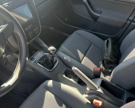 Серый Фольксваген Гольф, объемом двигателя 1.4 л и пробегом 280 тыс. км за 4200 $, фото 20 на Automoto.ua