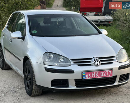 Серый Фольксваген Гольф, объемом двигателя 1.6 л и пробегом 202 тыс. км за 5100 $, фото 4 на Automoto.ua
