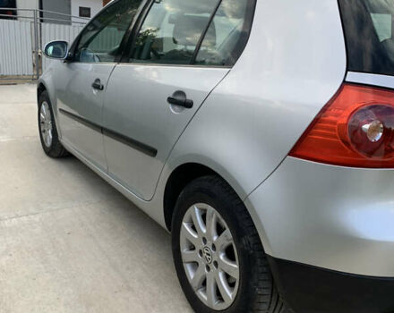 Серый Фольксваген Гольф, объемом двигателя 1.6 л и пробегом 202 тыс. км за 5600 $, фото 1 на Automoto.ua