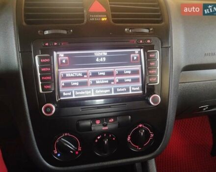 Серый Фольксваген Гольф, объемом двигателя 1.9 л и пробегом 338 тыс. км за 5100 $, фото 18 на Automoto.ua