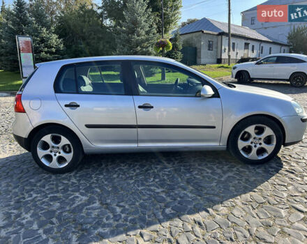 Фольксваген Гольф 2004 у Луцьку на Automoto.ua Сірий Фольксваген Гольф, об'ємом двигуна 1.6 л та пробігом 261 тис. км за 5400 $, фото 3 на Automoto.ua