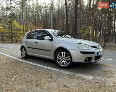 Фольксваген Гольф 2004 в Полтаве на Automoto.ua Серый Фольксваген Гольф, объемом двигателя 1.6 л и пробегом 260 тыс. км за 5500 $, фото 3 на Automoto.ua