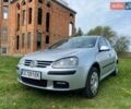 Серый Фольксваген Гольф, объемом двигателя 1.4 л и пробегом 290 тыс. км за 3999 $, фото 1 на Automoto.ua