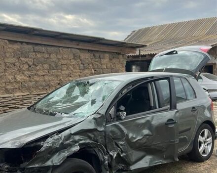 Серый Фольксваген Гольф, объемом двигателя 1.9 л и пробегом 260 тыс. км за 2500 $, фото 4 на Automoto.ua