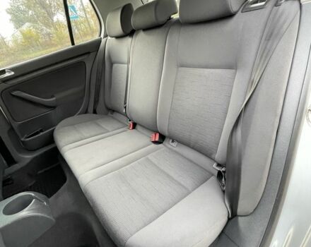 Серый Фольксваген Гольф, объемом двигателя 1.4 л и пробегом 208 тыс. км за 5200 $, фото 6 на Automoto.ua