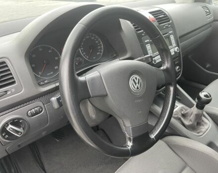 Серый Фольксваген Гольф, объемом двигателя 2 л и пробегом 237 тыс. км за 5800 $, фото 15 на Automoto.ua