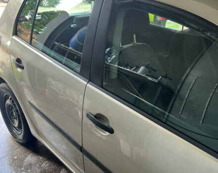 Сірий Фольксваген Гольф, об'ємом двигуна 1.6 л та пробігом 300 тис. км за 4850 $, фото 5 на Automoto.ua