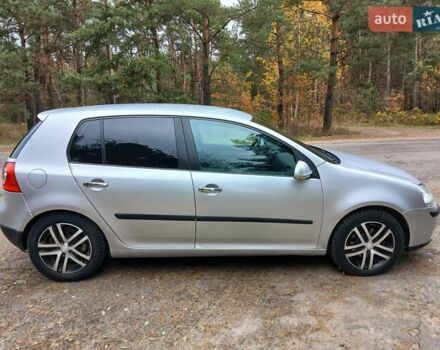 Серый Фольксваген Гольф, объемом двигателя 1.4 л и пробегом 300 тыс. км за 3750 $, фото 3 на Automoto.ua