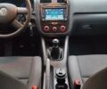 Фольксваген Гольф 2004 в Запорожье на Automoto.ua Серый Фольксваген Гольф, объемом двигателя 1.4 л и пробегом 194 тыс. км за 5600 $, фото 4 на Automoto.ua