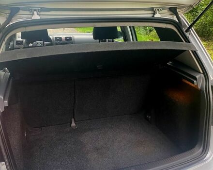 Серый Фольксваген Гольф, объемом двигателя 1.4 л и пробегом 292 тыс. км за 4600 $, фото 4 на Automoto.ua