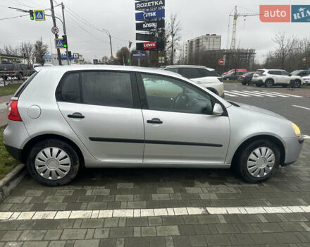 Сірий Фольксваген Гольф, об'ємом двигуна 1.39 л та пробігом 141 тис. км за 5200 $, фото 2 на Automoto.ua
